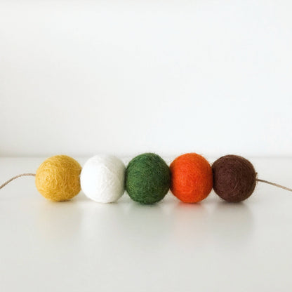 Hayride Felt Ball Garland