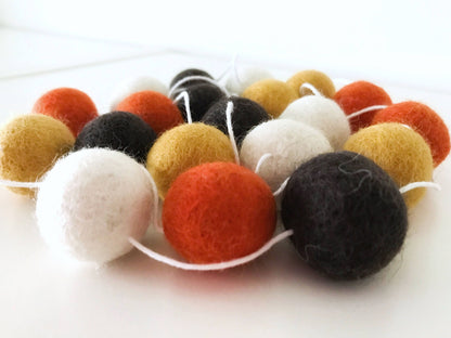 Harvest Fall Felt Ball Garland