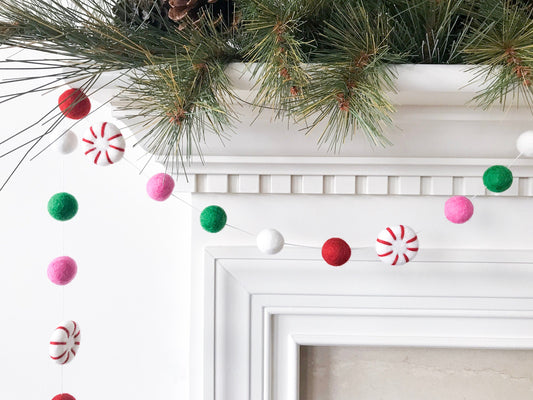 Sweet Christmas Felt Ball Garland