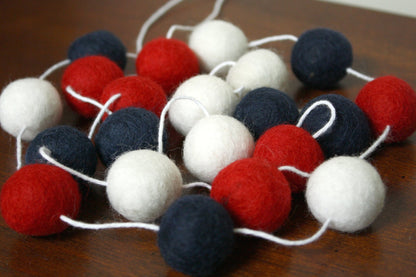 July 4th Patriotic Felt Ball Garland (Navy Blue)